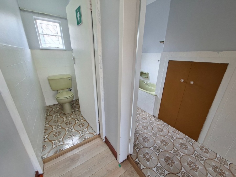 6 Bedroom Property for Sale in Dan Pienaar Free State